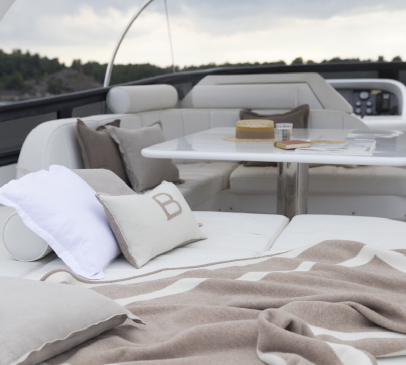 Yacht M/Y XUMI (ex Stravaganza), Maiora CHARTERWORLD Luxury